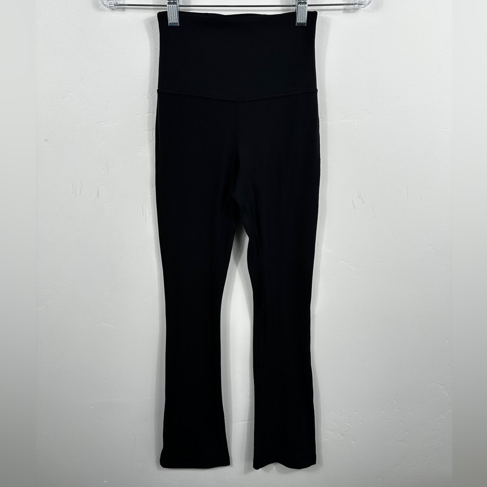 Lululemon Align High-Rise Mini-Flared Pant 28"
Black Leggings Size 2